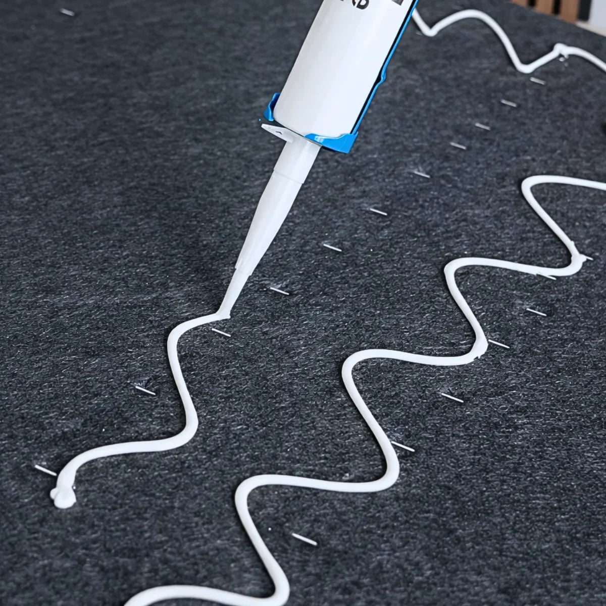 Adhesivo de montaje Bravolle – 310 ml 